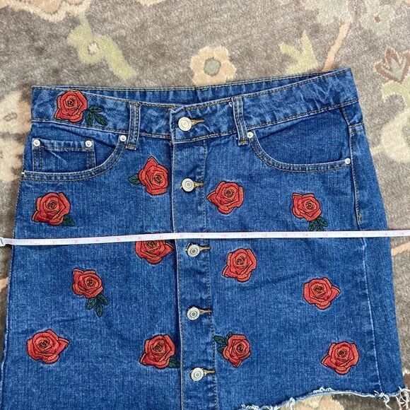 Denim Distressed Rose Embroidered Button Down Skirt - Picture 13 of 15